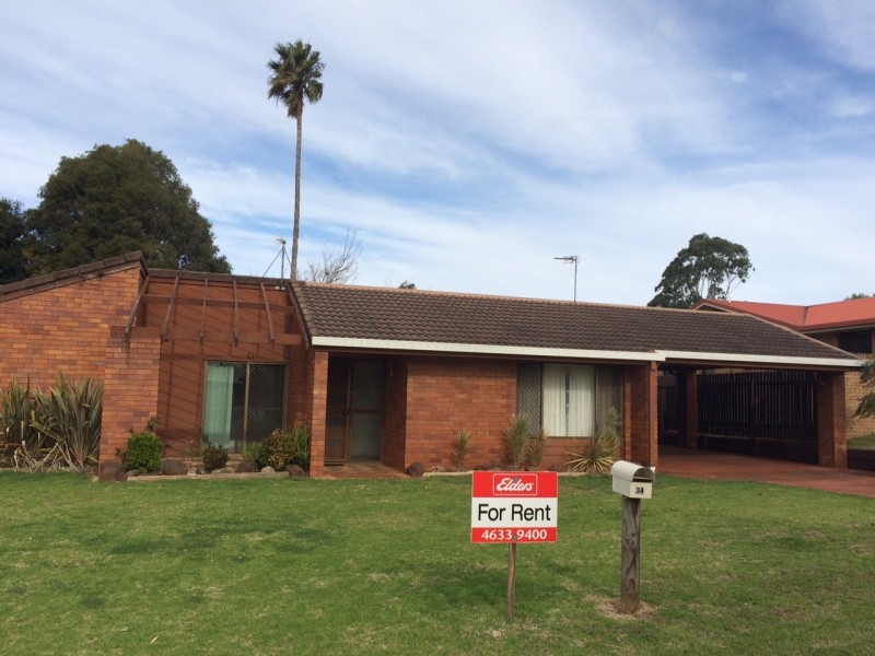 34 Jennifer Crescent, Darling Heights QLD 4350