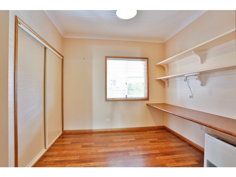 8 St Andrews Court, Middle Ridge QLD 4350