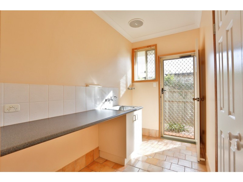 8 St Andrews Court, Middle Ridge QLD 4350