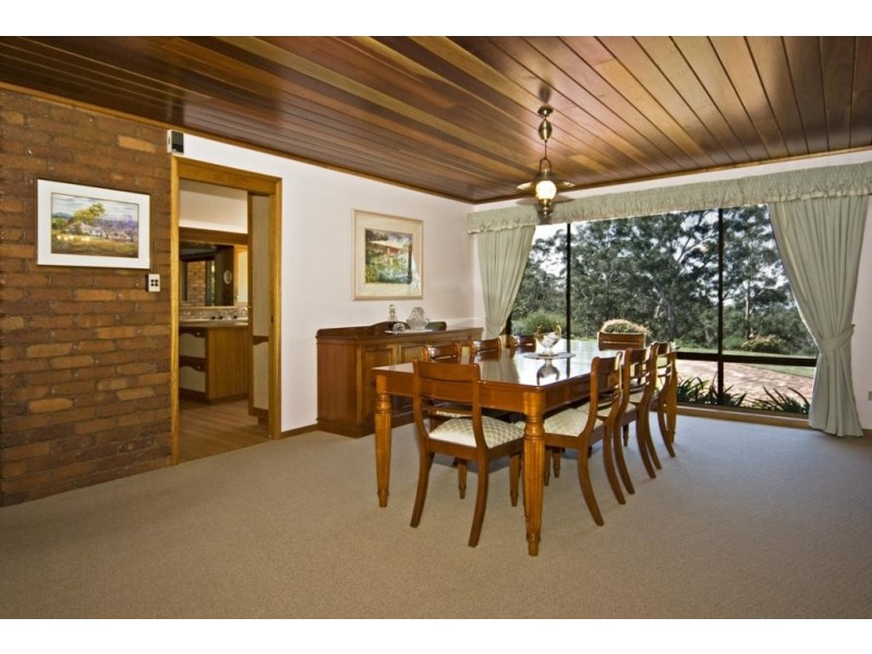 6 Inadale Court, Middle Ridge QLD 4350