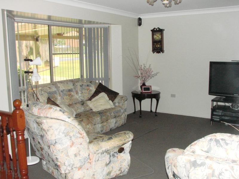 4 Russell Street, Oakey QLD 4401