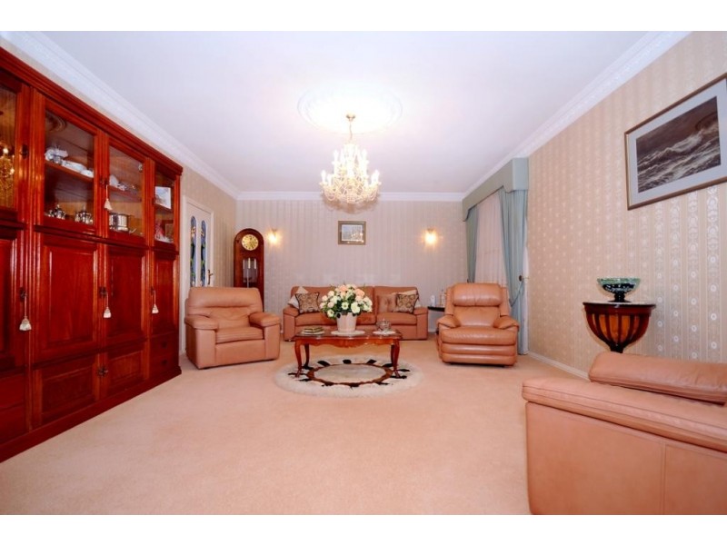 1 Abif Street, Cotswold Hills QLD 4350