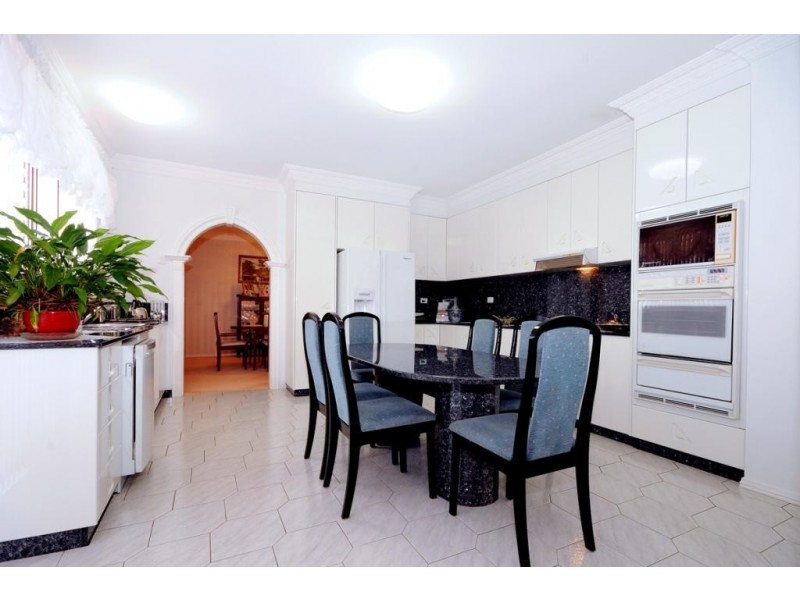 1 Abif Street, Cotswold Hills QLD 4350