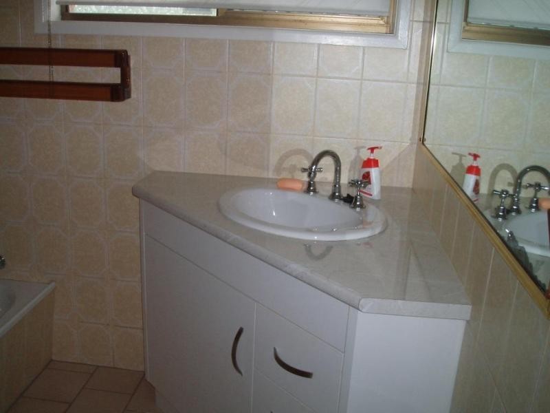 6 Jimbour Drive, Newtown QLD 4305