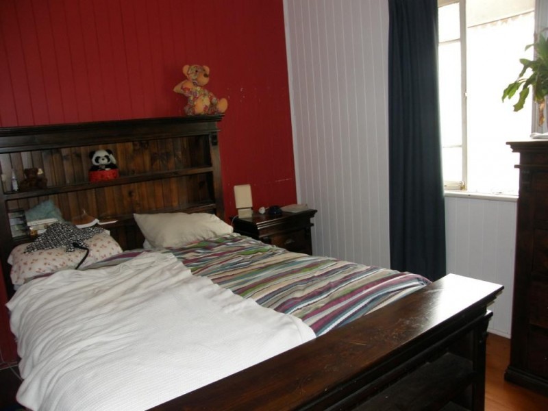 18 Eton Street, East Toowoomba QLD 4350