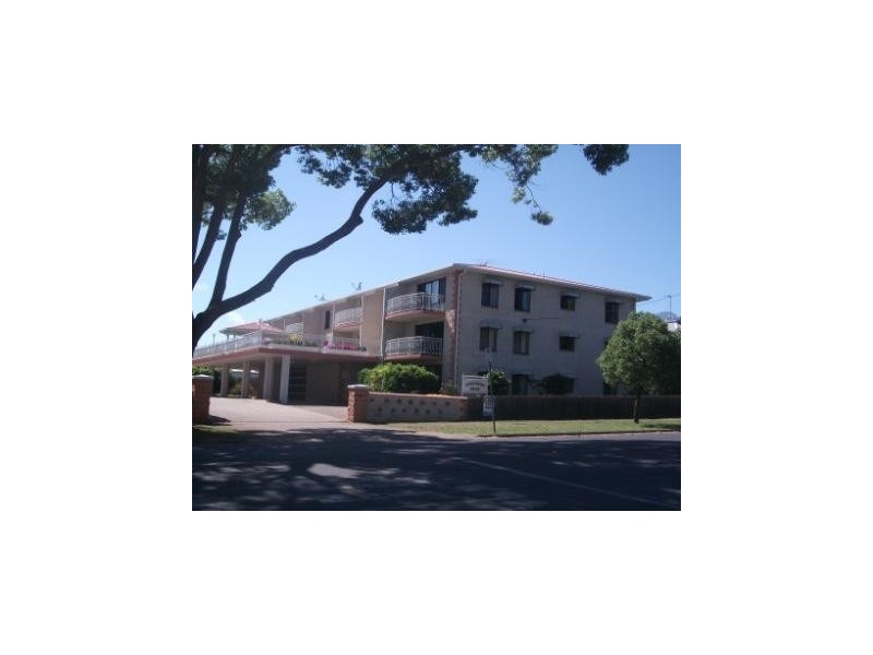 8/208 Hume Street, South Toowoomba QLD 4350