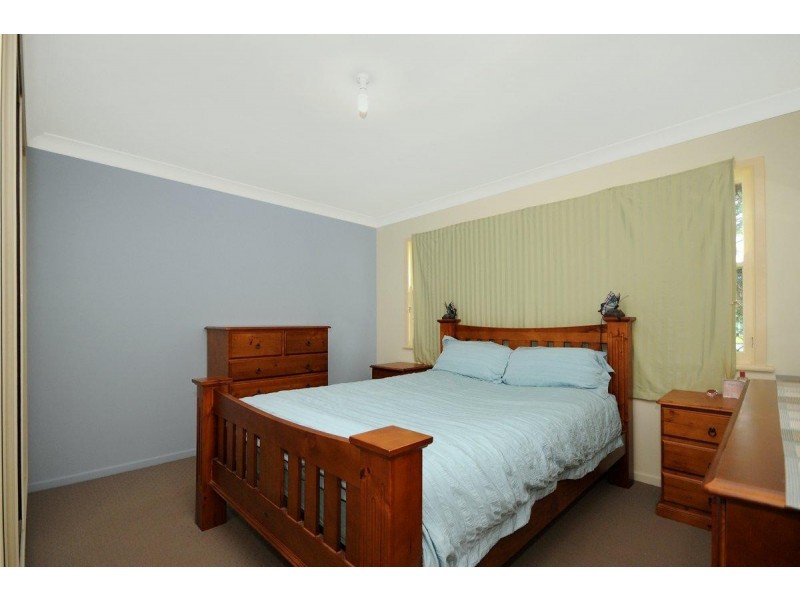 12 Barah Street, Rockville QLD 4350