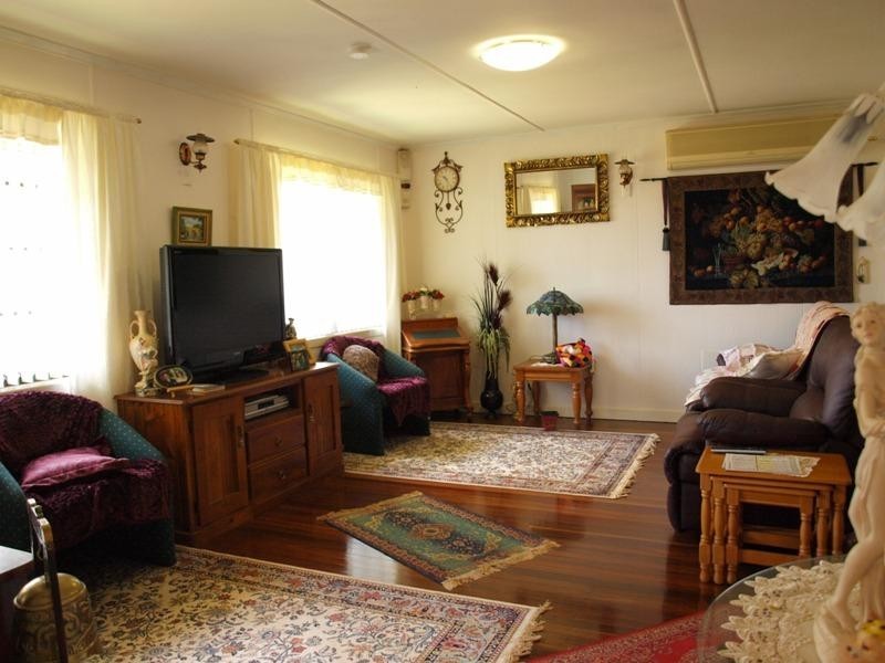 25 Welcombe Avenue, Rockville QLD 4350