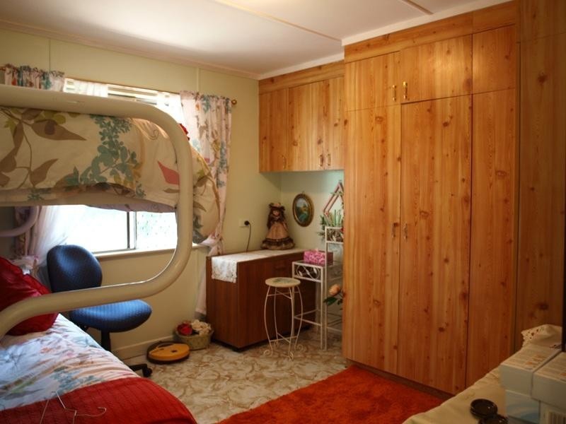 25 Welcombe Avenue, Rockville QLD 4350