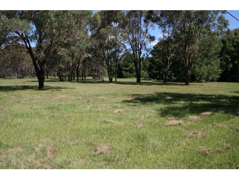 8487 New England Highway, Hampton QLD 4352