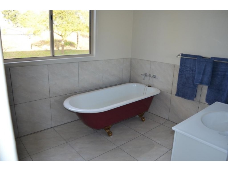 78 Colemans Road, Goombungee QLD 4354