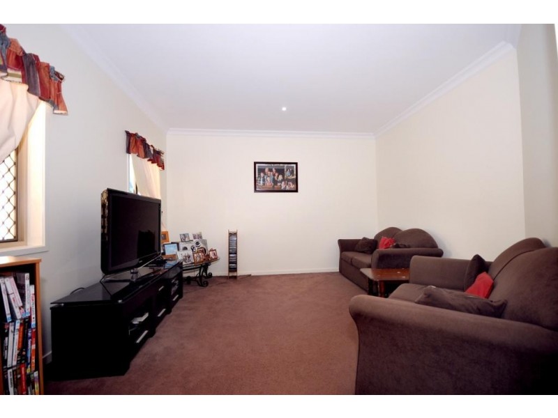 4 Hayle Court, Highfields QLD 4352