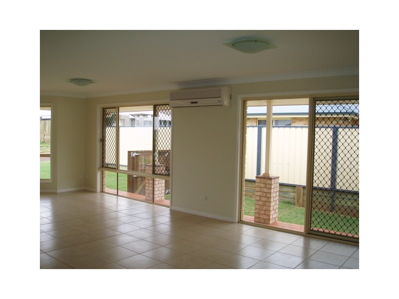 6 Corella Street, Rangeville QLD 4350