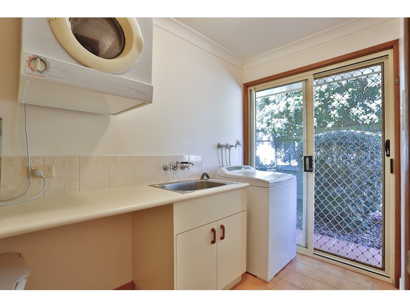 12 Poppy Court, Middle Ridge QLD 4350