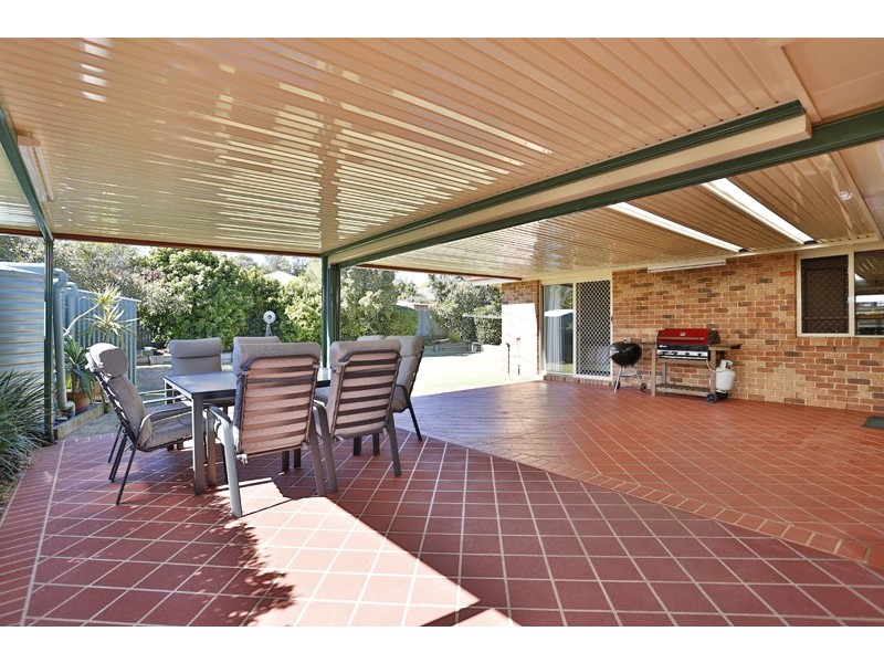 12 Poppy Court, Middle Ridge QLD 4350