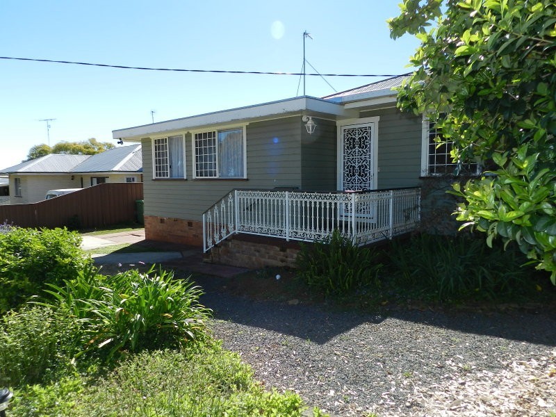 13 Mallon Street, Rangeville QLD 4350