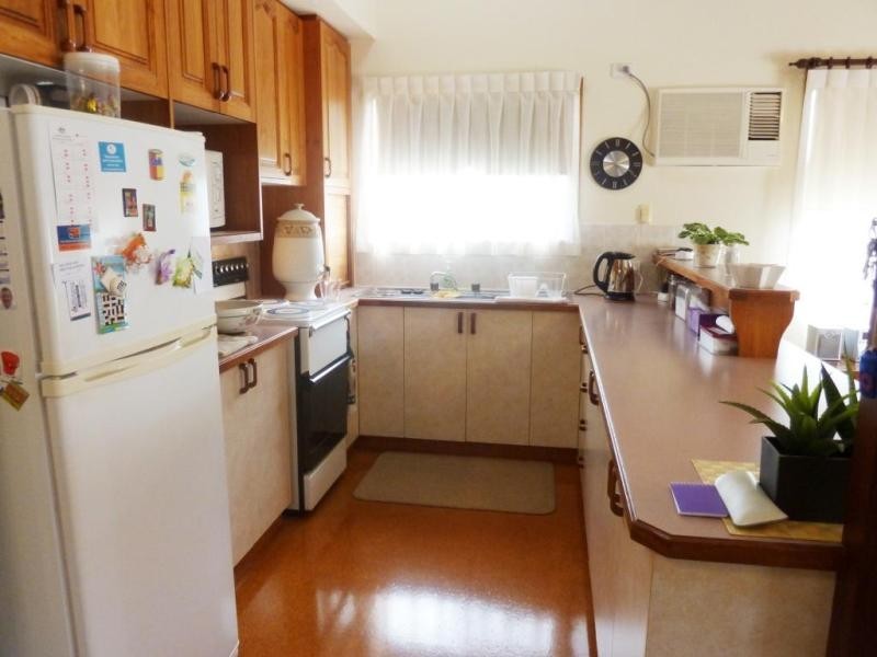 Unit 2/3 Eunice Court, Kearneys Spring QLD 4350