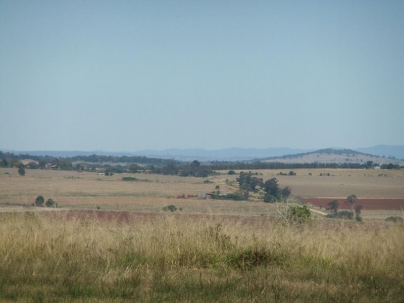 263 Hoggs Road, Wooroolin QLD 4608