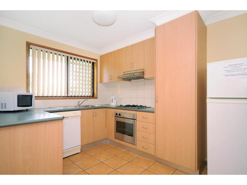 422 West Street, Kearneys Spring QLD 4350