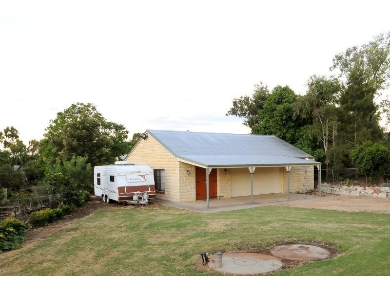 2a Maureen Court, Cotswold Hills QLD 4350