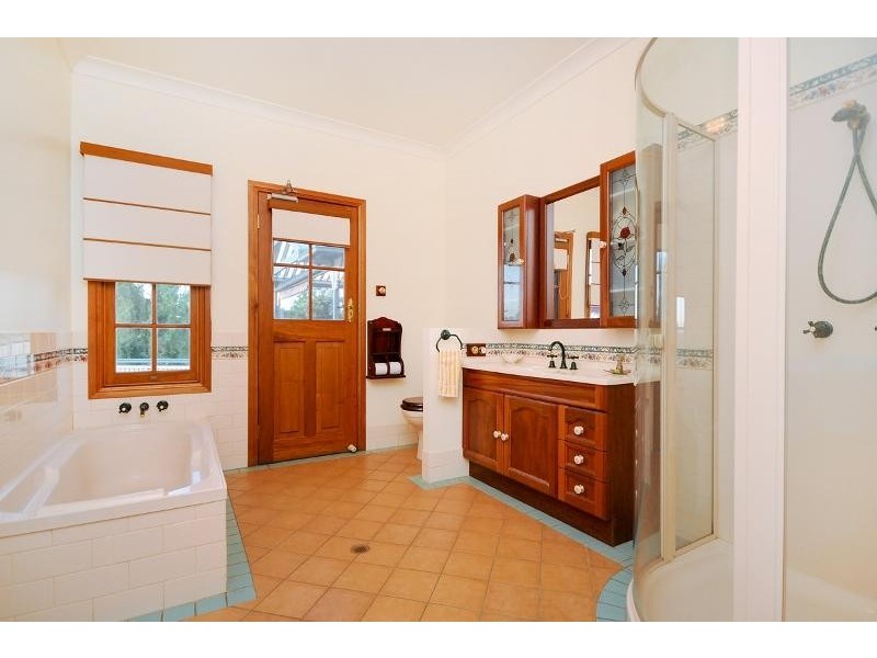 2a Maureen Court, Cotswold Hills QLD 4350