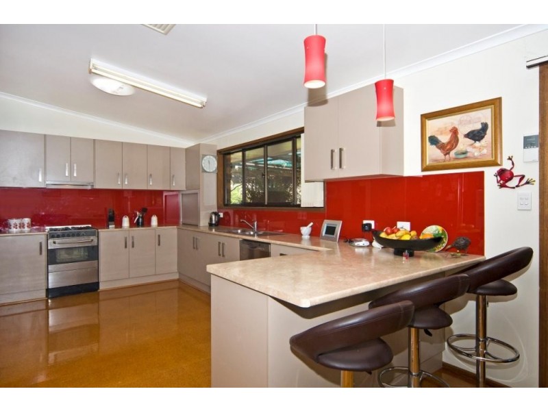 Montrose 296 Hermitage Rd, Cranley QLD 4350