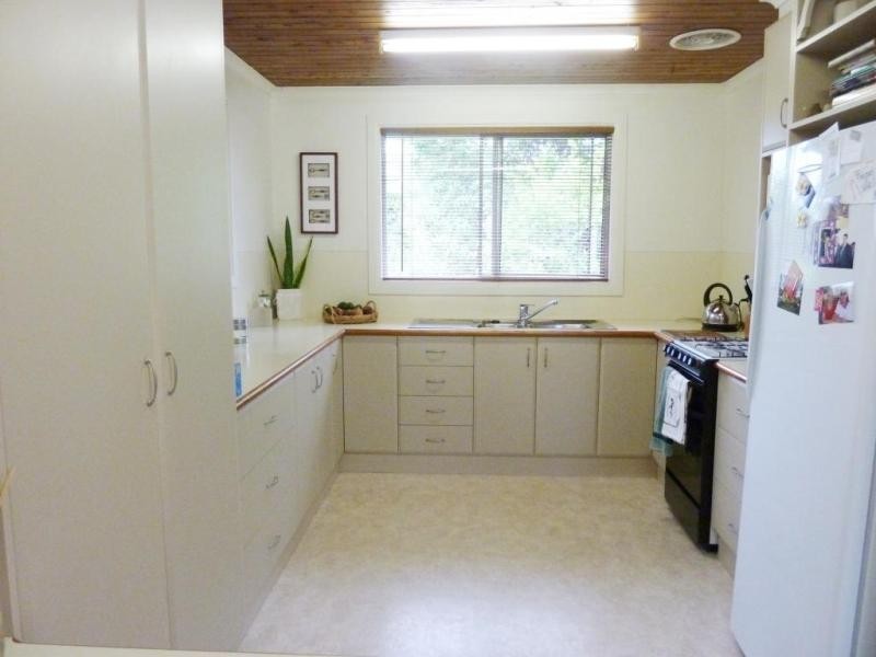 13 Burraway Street, Torrington QLD 4350