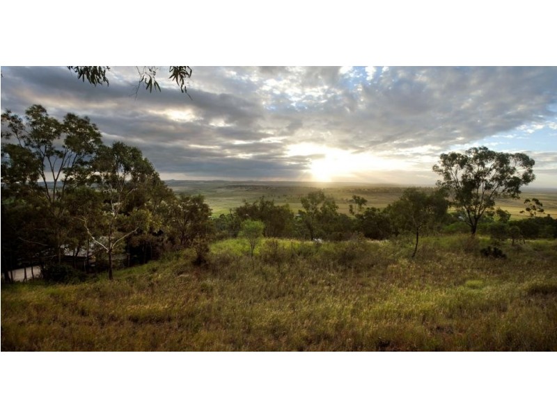 30 Linora Drive, Gowrie Mountain QLD 4350