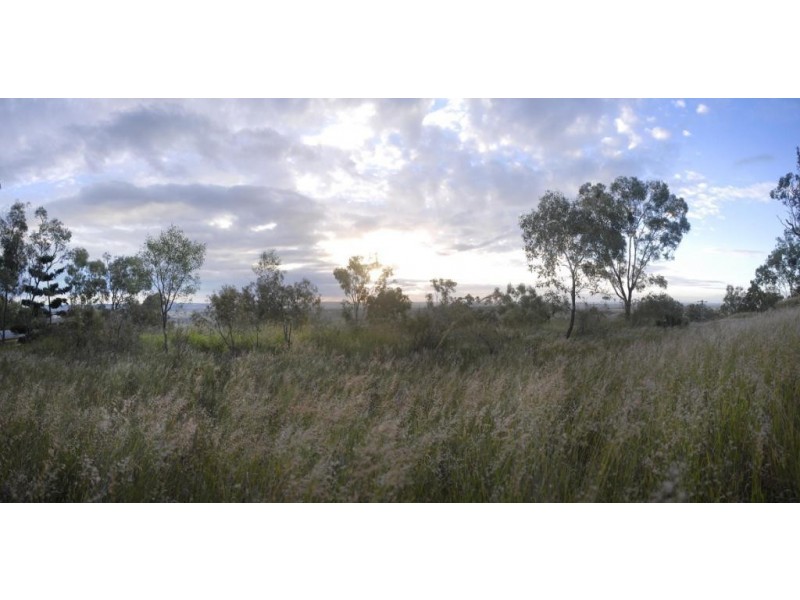 30 Linora Drive, Gowrie Mountain QLD 4350