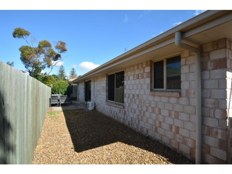 2/222 Taylor Street, Newtown QLD 4350