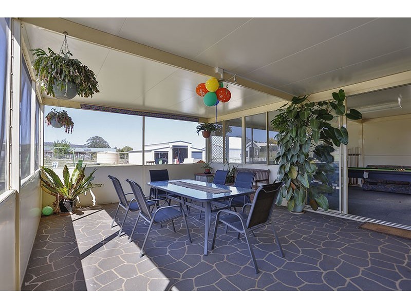 3 Madison Court, Glenvale QLD 4350