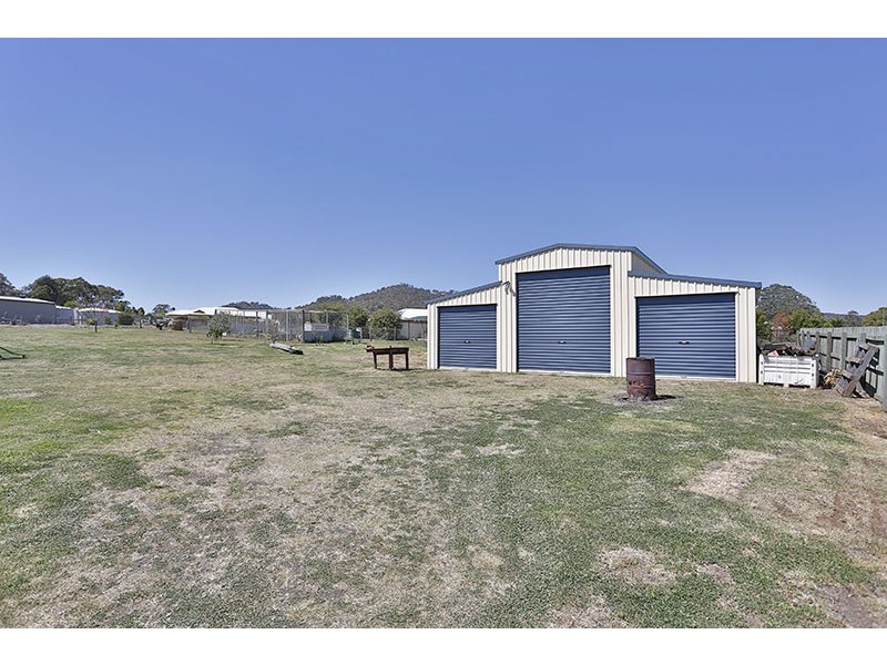 3 Madison Court, Glenvale QLD 4350