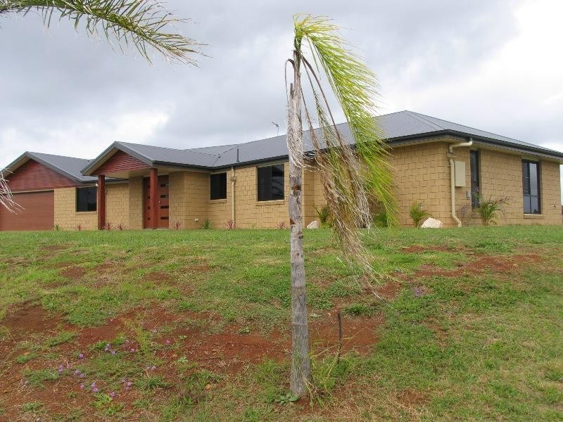 9 Somerset Crescent, Highfields QLD 4352