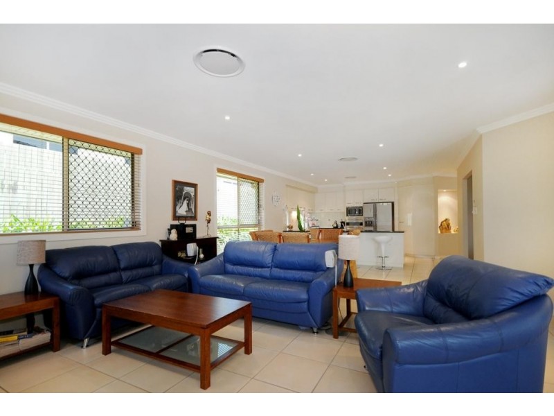 8 Pelican Drive, Rangeville QLD 4350