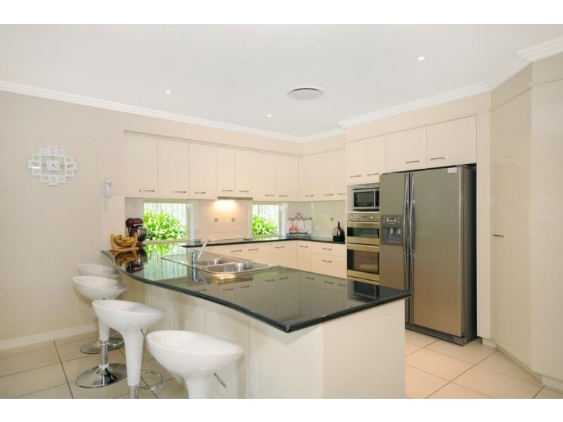 8 Pelican Drive, Rangeville QLD 4350