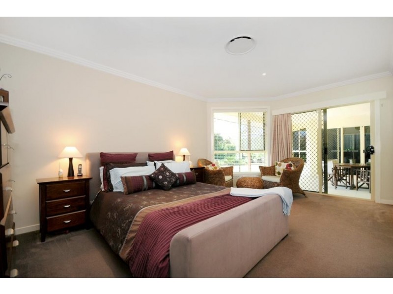 8 Pelican Drive, Rangeville QLD 4350