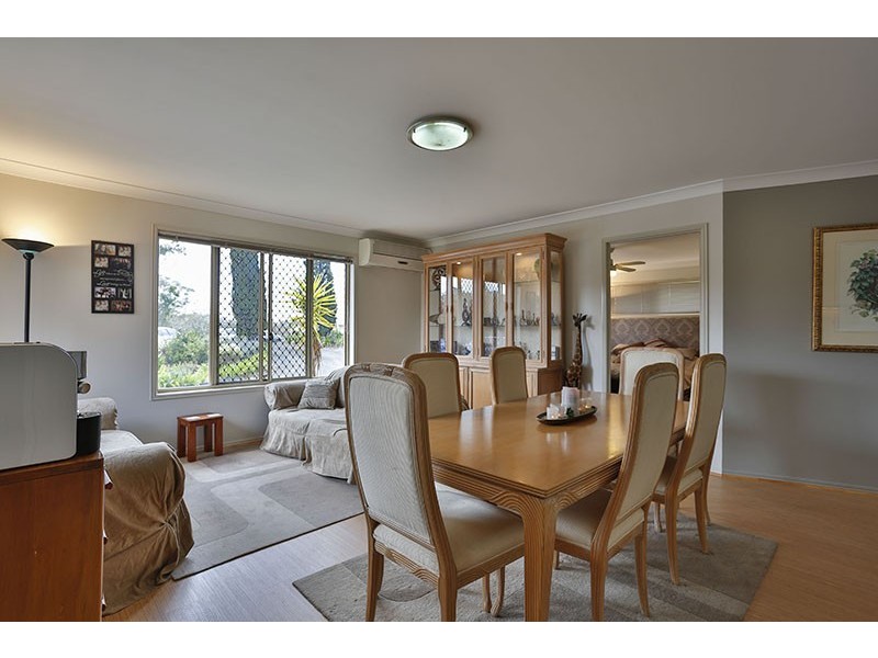 2 Traverston Court, Top Camp QLD 4350