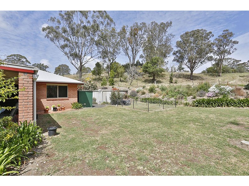 2 Traverston Court, Top Camp QLD 4350