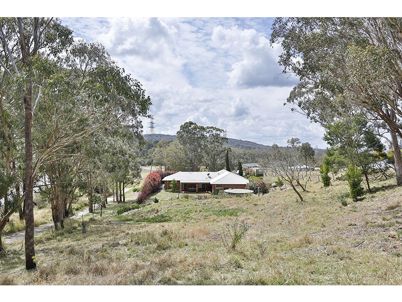 2 Traverston Court, Top Camp QLD 4350