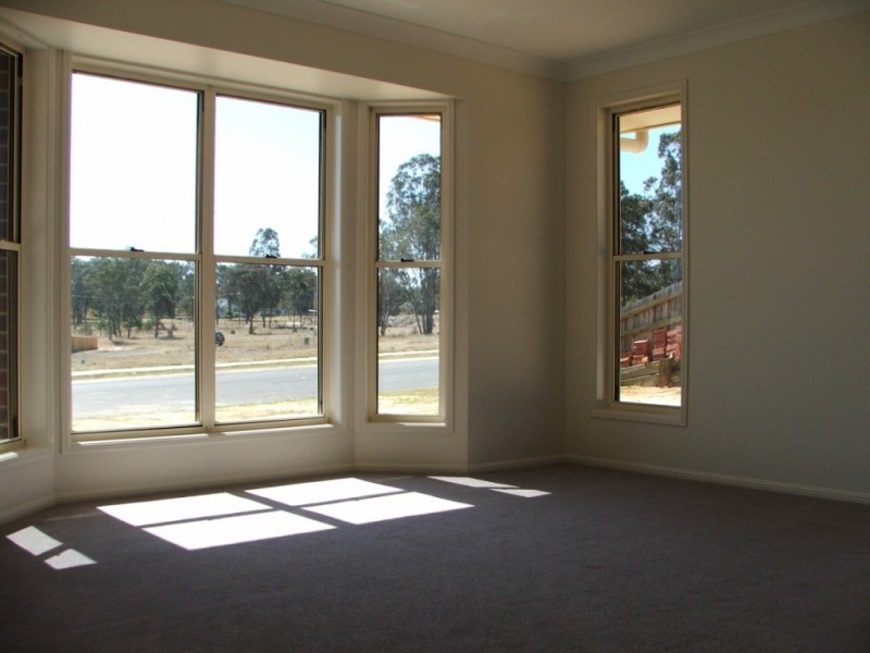 7 Cedarwood Drive, Crows Nest QLD 4355