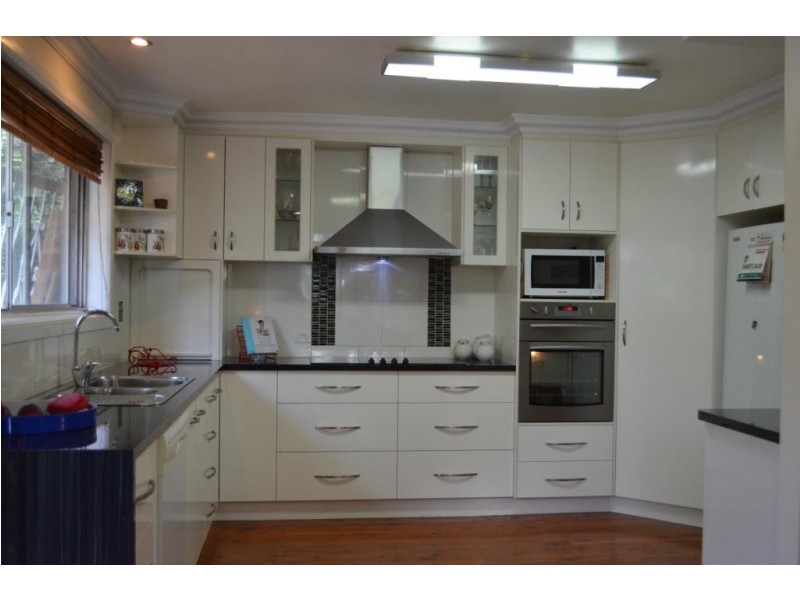 17 Mabel Street, Harlaxton QLD 4350