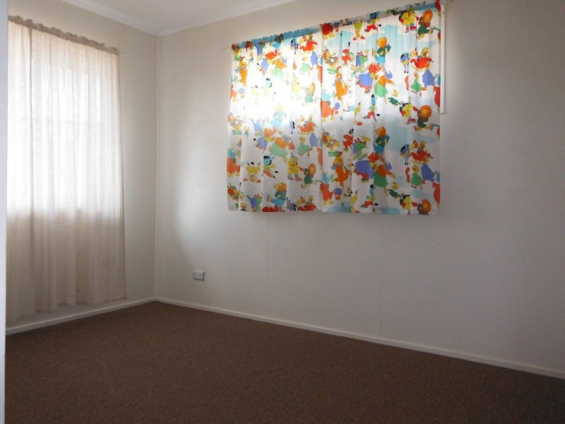 10 King Street, Oakey QLD 4401