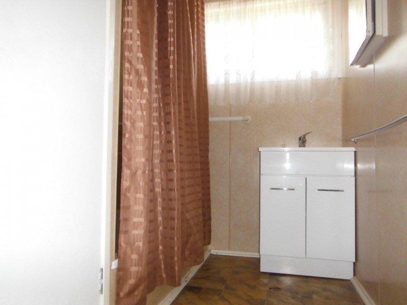 10 King Street, Oakey QLD 4401