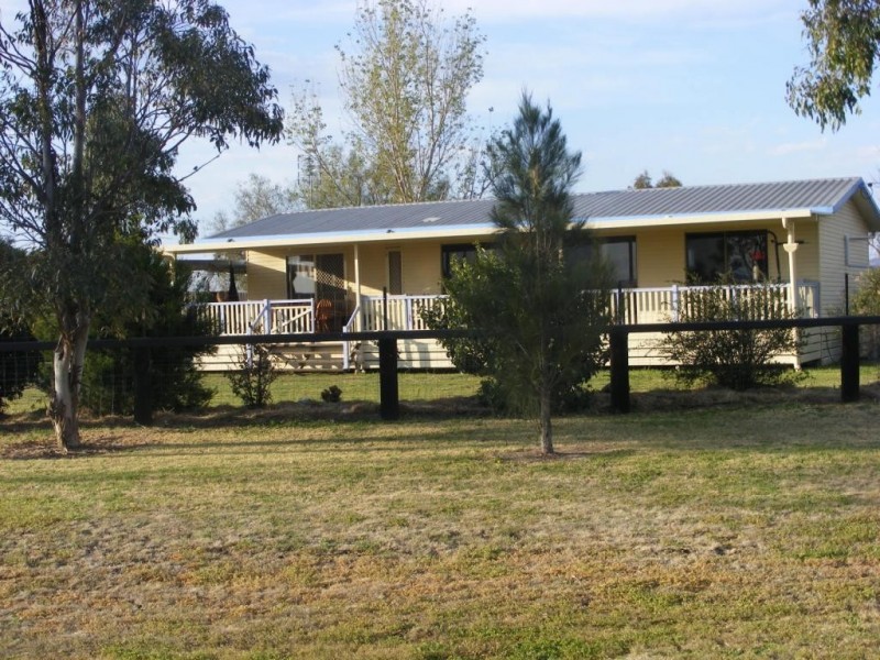 50 Creek Street, Cambooya QLD 4358