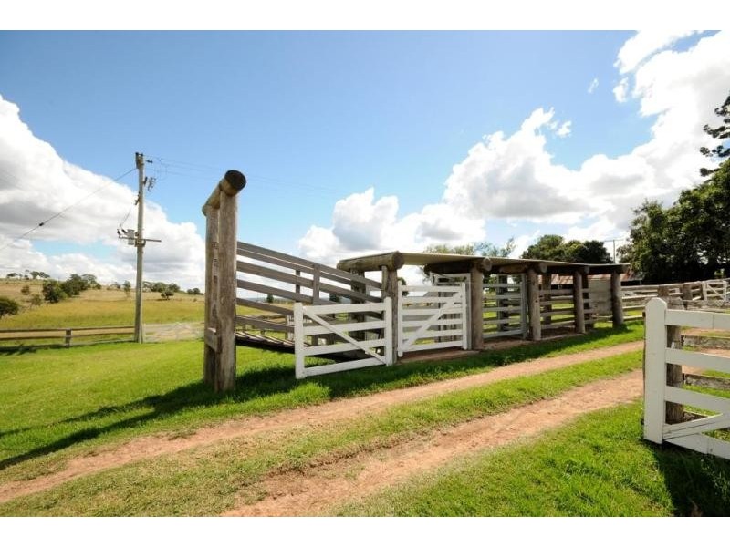 Groomsville QLD 4352