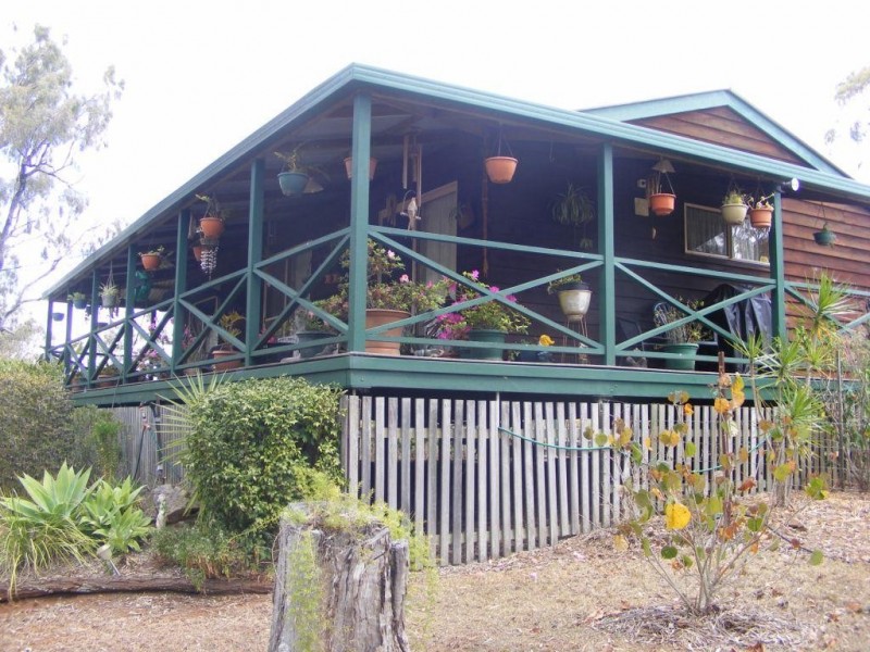 29 Thomas Street, Meringandan West QLD 4352