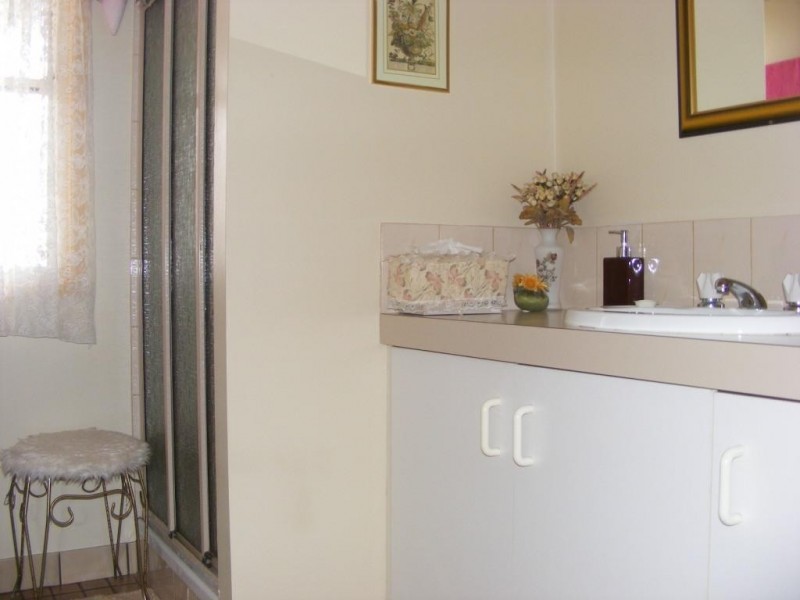 29 Thomas Street, Meringandan West QLD 4352