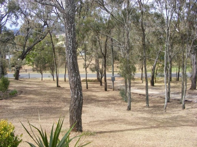 29 Thomas Street, Meringandan West QLD 4352