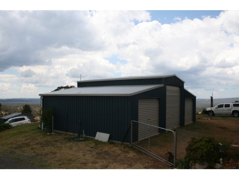 86 Forest Drive, Hampton QLD 4352