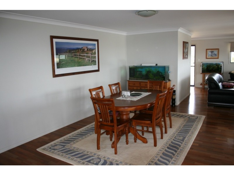 86 Forest Drive, Hampton QLD 4352